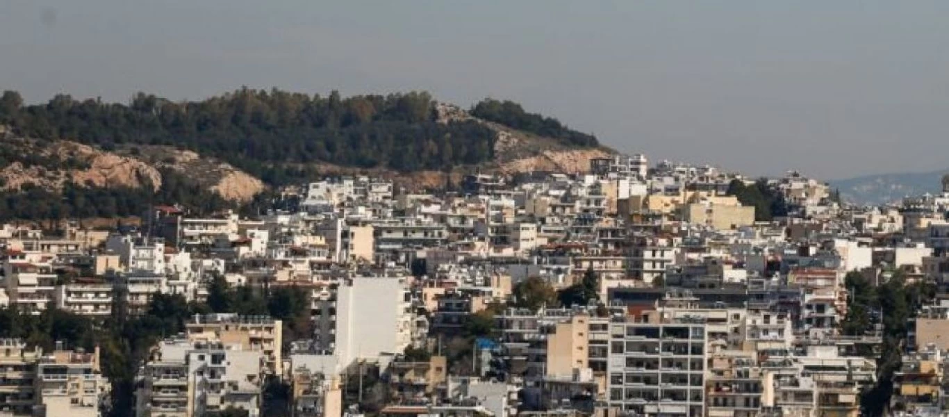Γονικές παροχές: Γιατί πλέον είναι προτιμότερες οι - εν ζωή - μεταβιβάσεις ακινήτων και χρημάτων;
